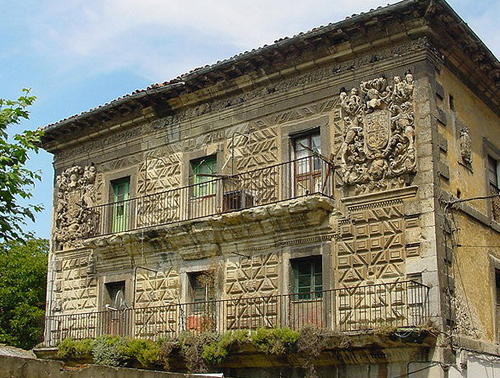 Palacio de Chiloeches en Santoña