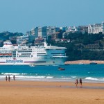 El Gobierno de Cantabria inaugura la oficina de información turística a bordo del ferry Pont Aven