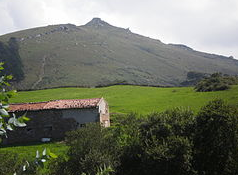 Castro Fortificado del macizo de Tejas Dobra