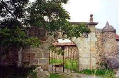 Casona de los Puente de Bezanilla en Bezana