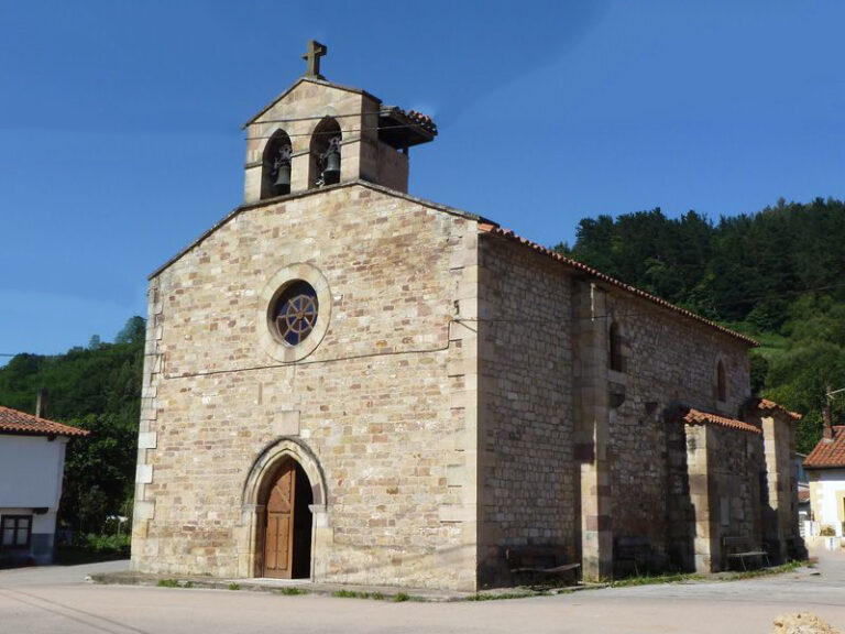 Iglesia de la Asunción en La Serna de Iguña