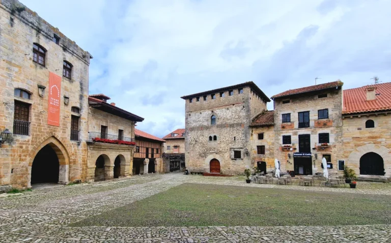 Torre del Merino Santillana del Mar