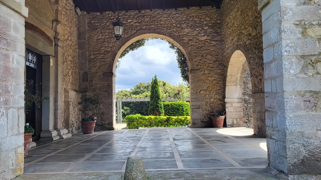 Santuario de la Barquera, San Vicente de la Barquera
