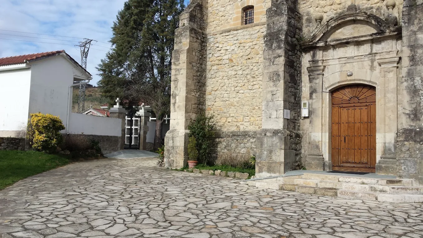 Iglesia de Nuestra Señora de las Nieves, Gandarilla, San Vicente de la Barquera