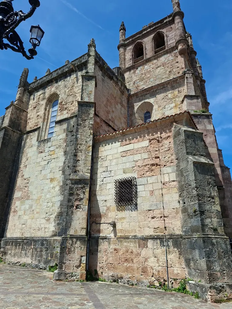 Iglesia de Santa María de los Ángeles, San Vicente de la Barquera
