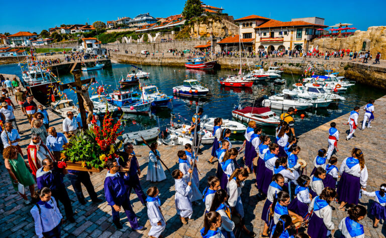 Fiestas del Santo Cristo del Amparo en Comillas, Cantabria