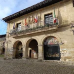 Edificio del Ayuntamiento de Santillana del Mar ayuntamiento-santillana-del-mar-1