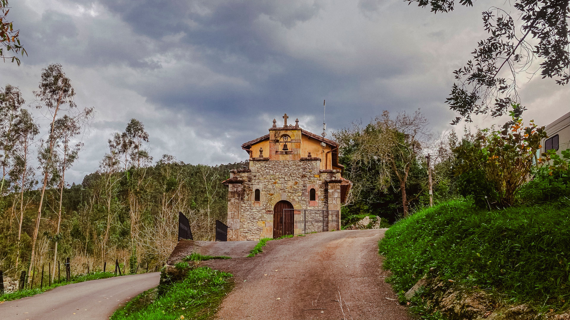 Ermita de San Roque, El Barcenal, San Vicente de la Barquera