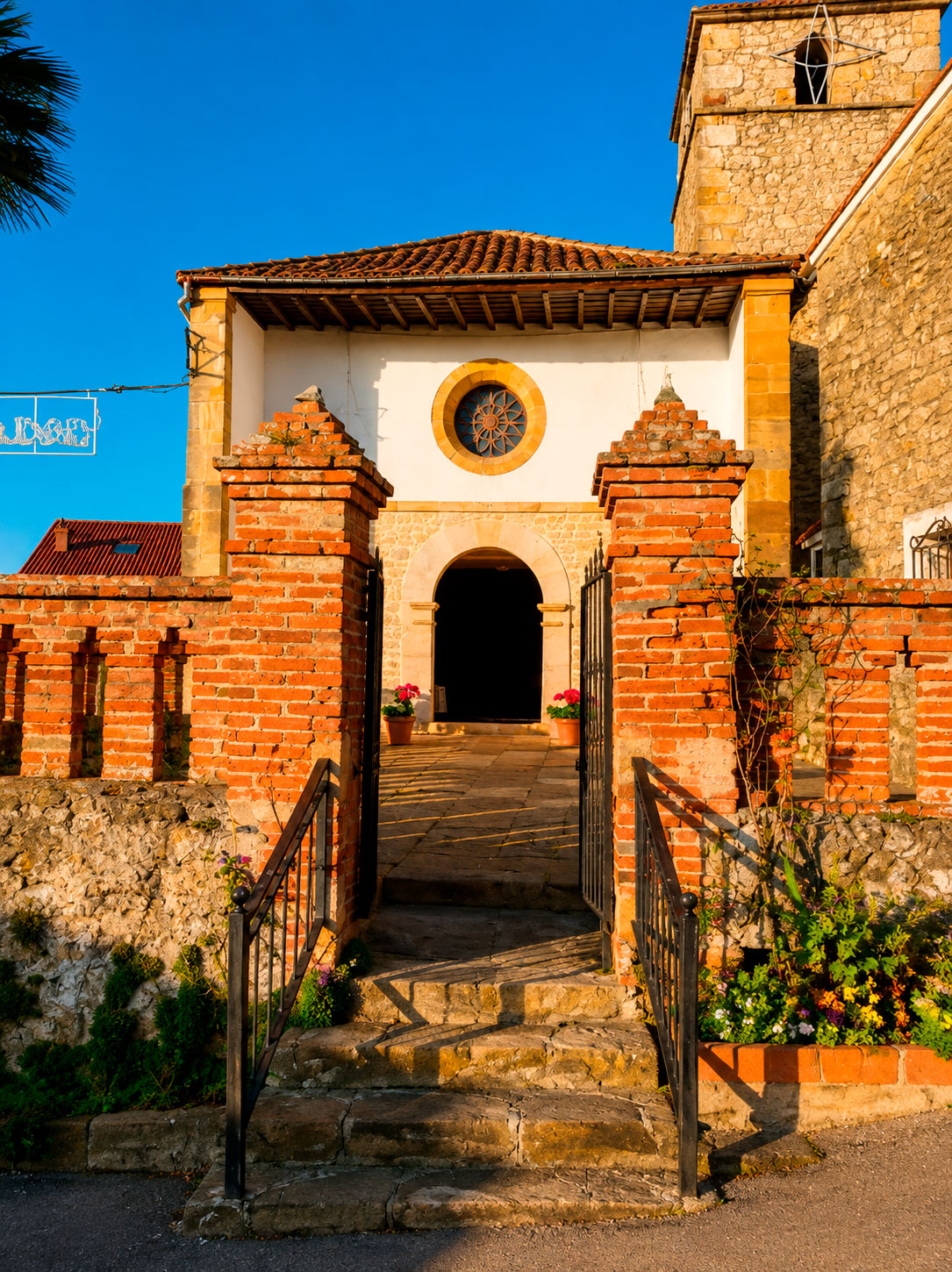 Ermita de San Andrés en Trasvía, Comillas