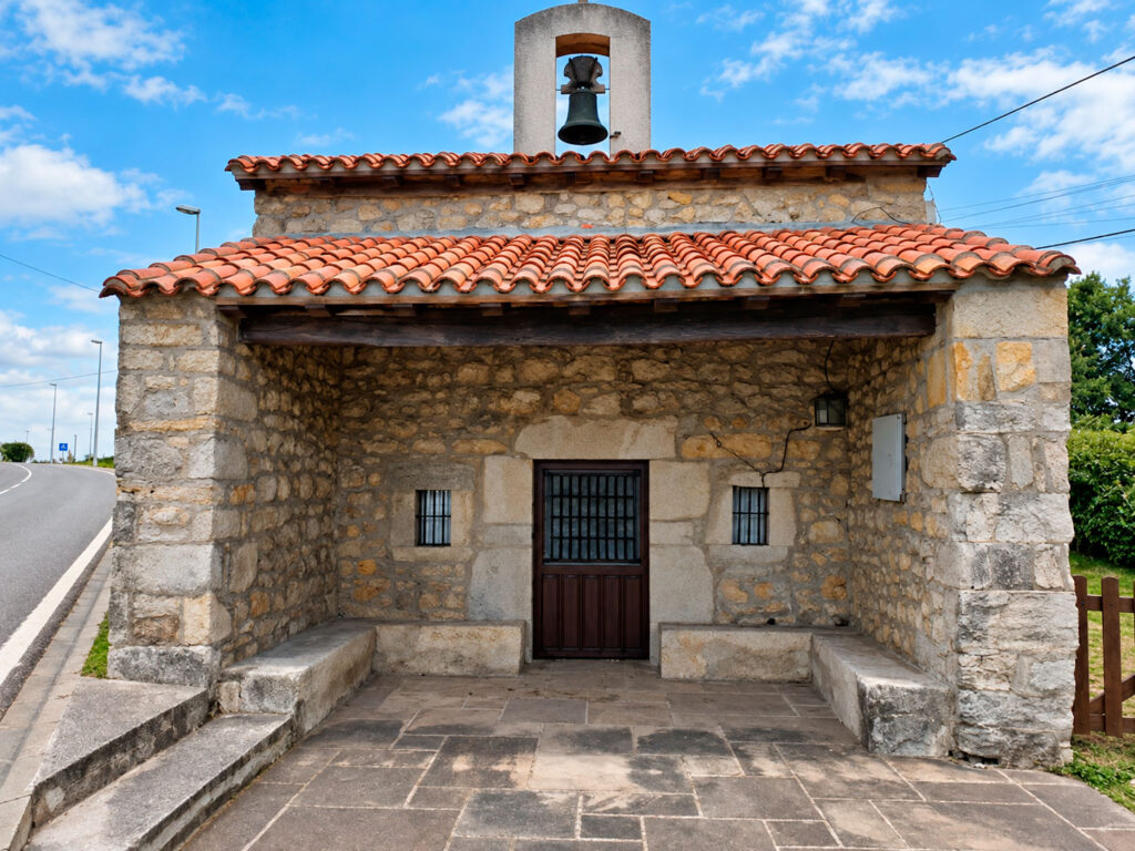 Ermita de Nuestra Señora de los Remedios en Ongayo