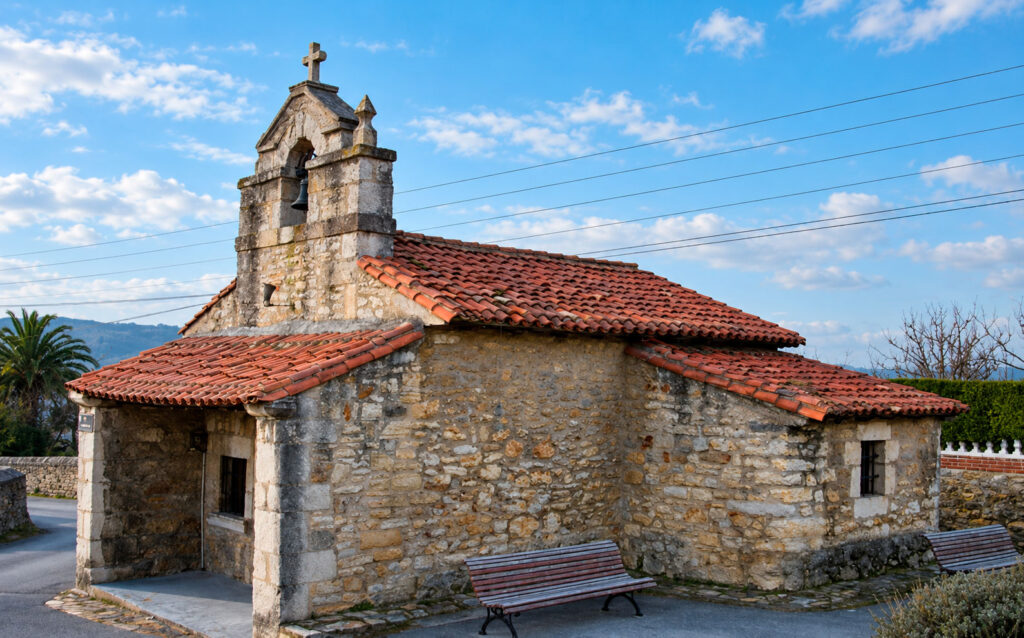 Ermita de San Pedro, Hinojedo - otra vista