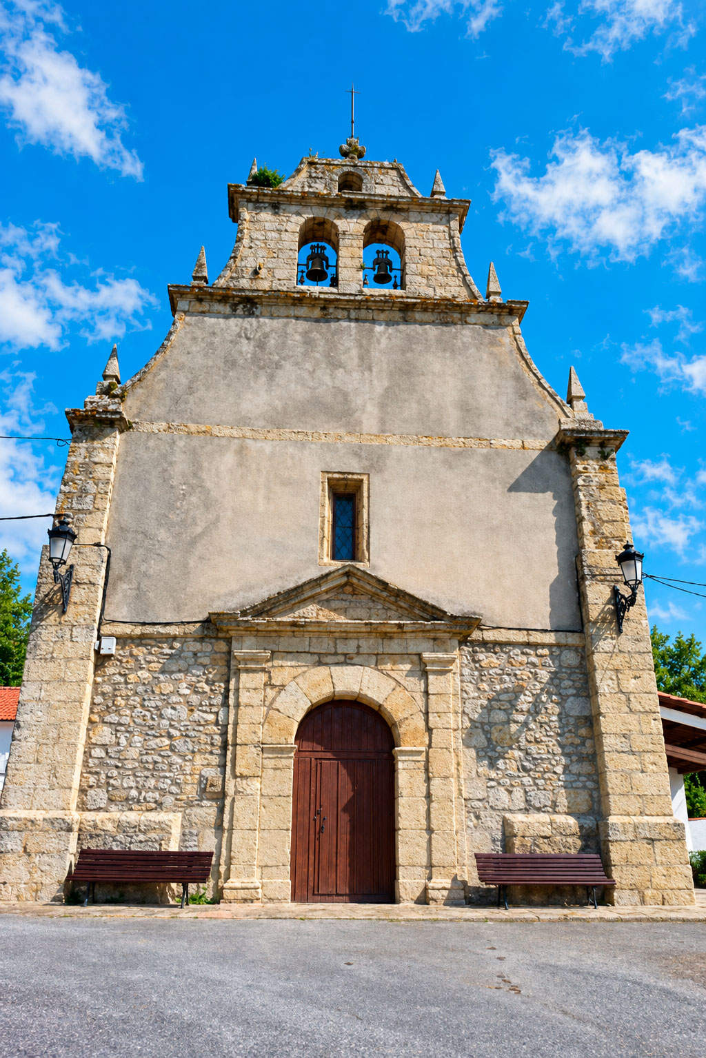 Iglesia de San Juan Evangelista de Cortiguera