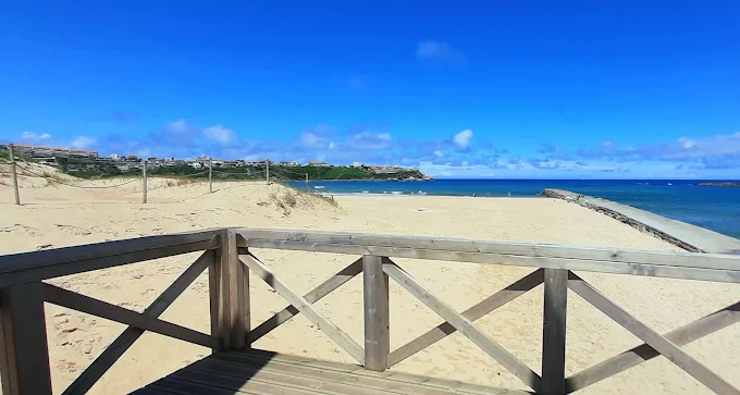 Acceso adaptado a la playa de La Concha de Suances