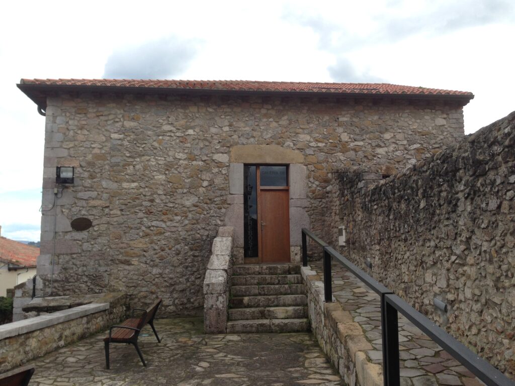 Torre del Preboste en San Vicente de la Barquera