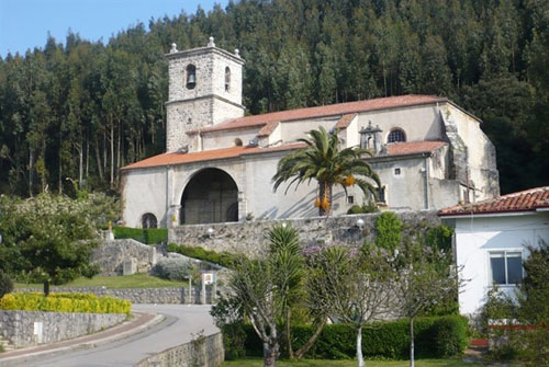 Iglesia parroquial de San Salvador en Argoños