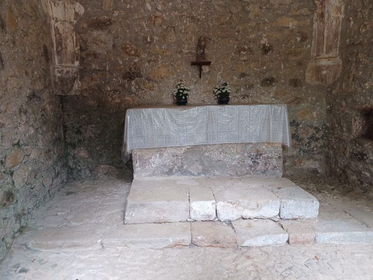Ermita de San Francisco en Castro-Cillorigo