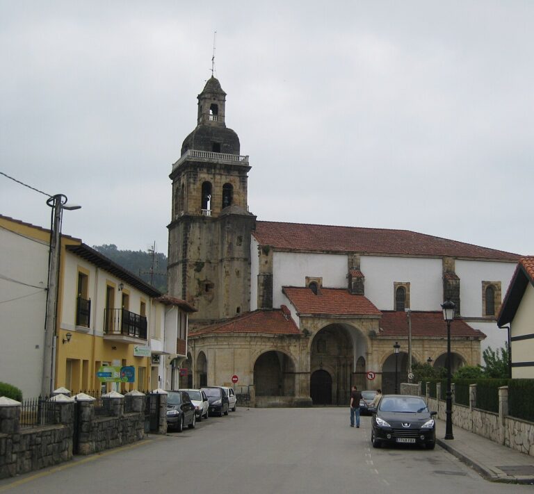 Iglesia de Nuestra Señora de la Asunción, en Hazas