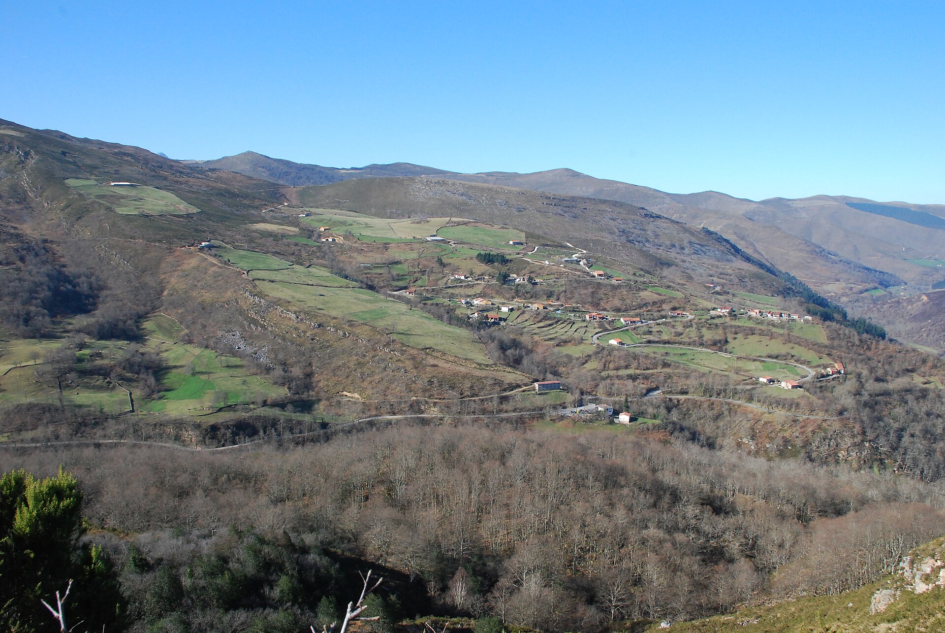 El Tojo visto desde el mirador de Peña Colsa