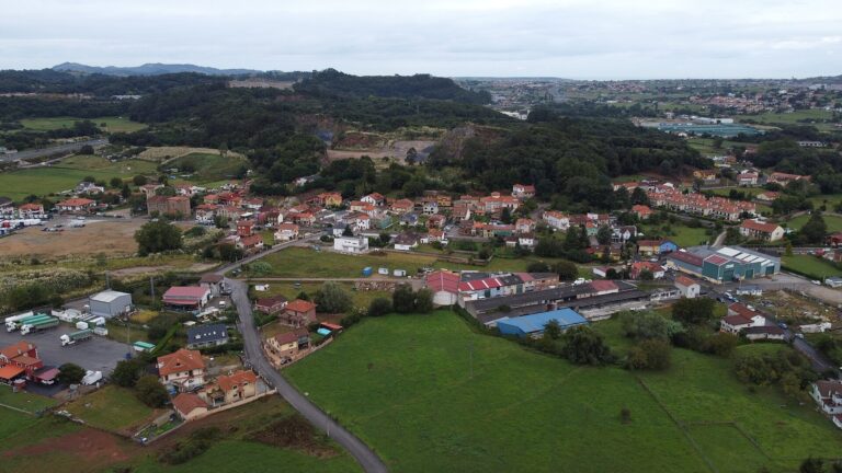 Vista general de Revilla de Camargo