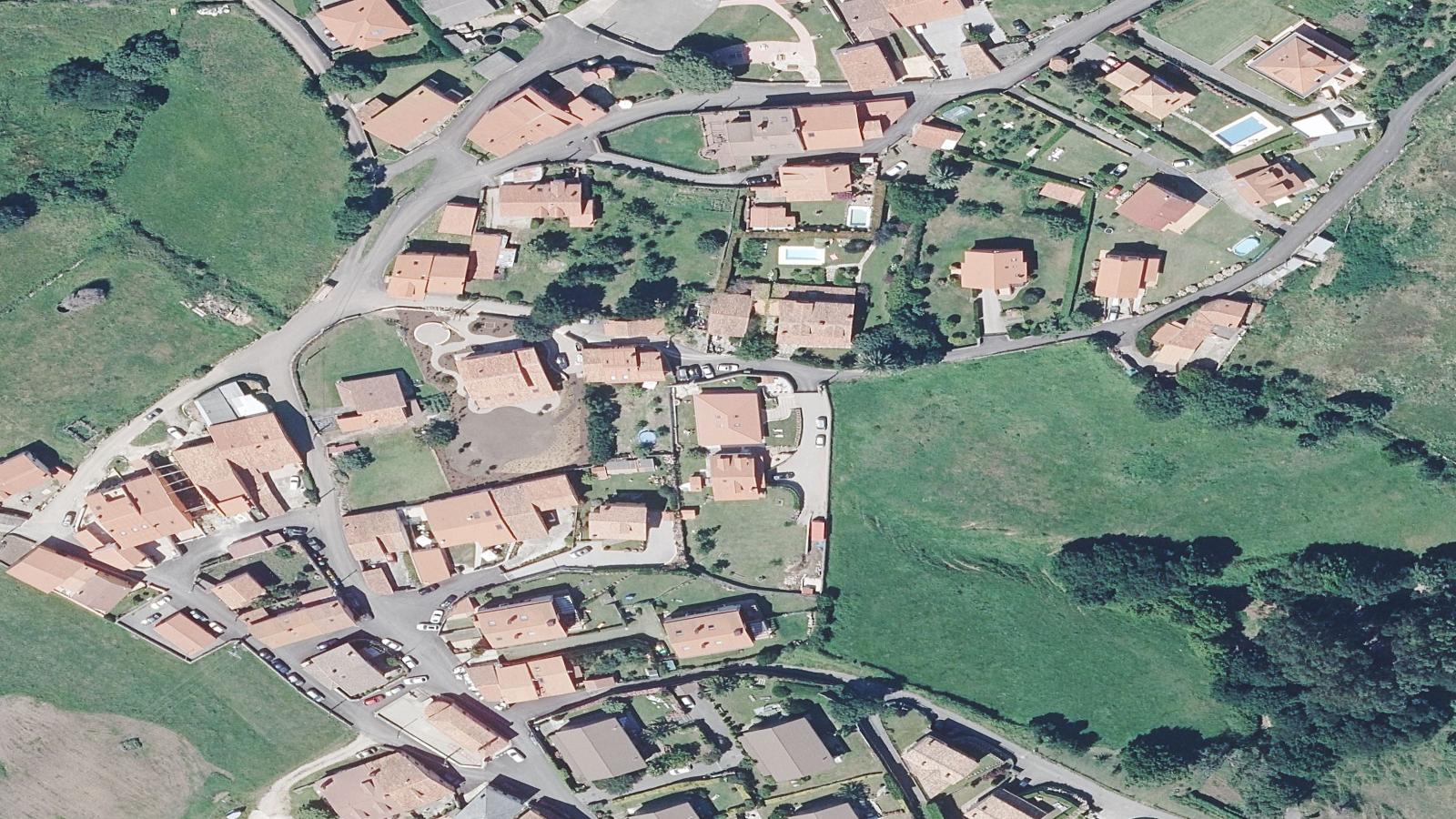 Ortofoto aérea del barrio de Trasierra, en Ruiloba