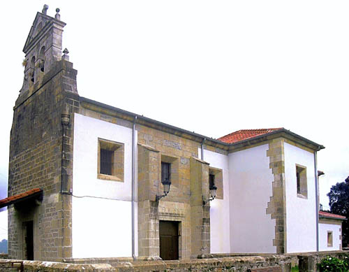 Ermita de Nuestra Señora del Rosario en Mompía