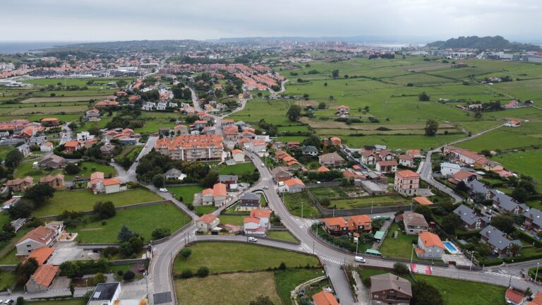Vista aérea del núcleo original de Sancibrián