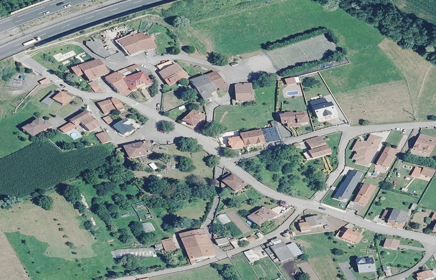 Ortofoto aérea de La Encina, municipio de Santa María de Cayón